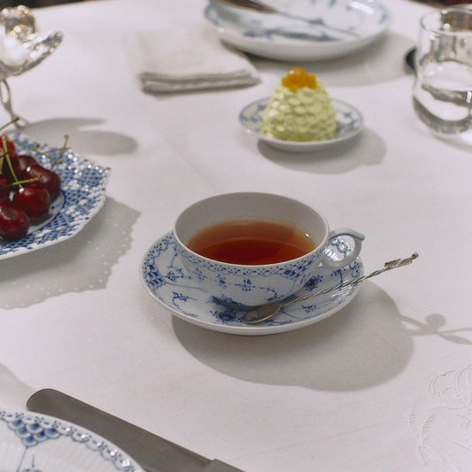 CUP AND SAUCER, 20 CL Cup and Saucer, 20 cl - US 0197
