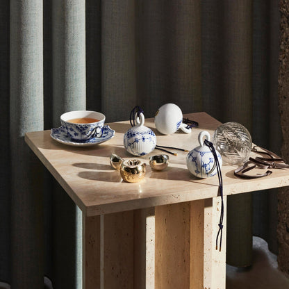 Blue Fluted Full Lace Cup and Saucer, 20 cl - US 3917