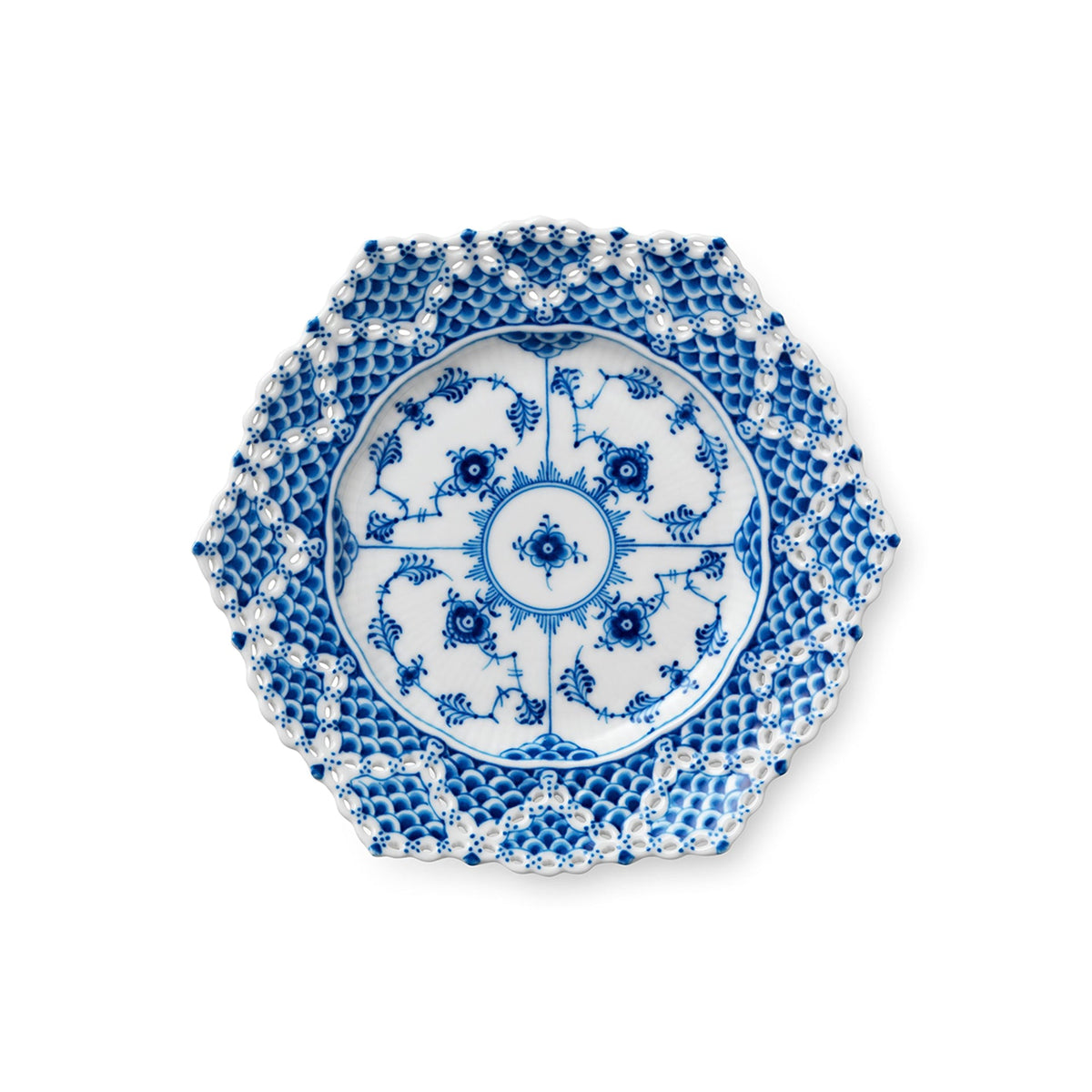 Blue Fluted Full Lace Plate with Double Lace Border, 21 cm - US 3034