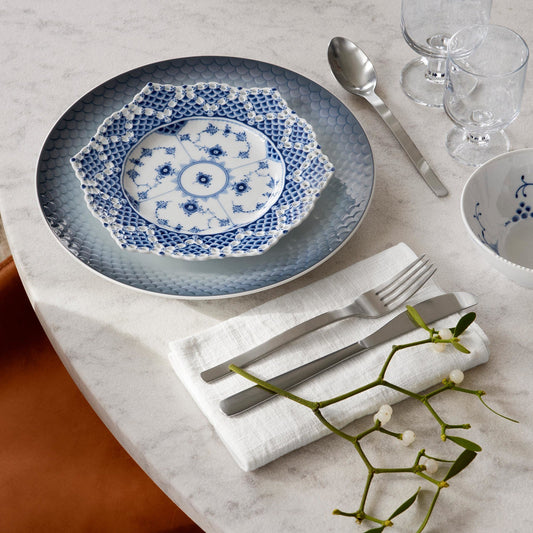 Blue Fluted Full Lace Plate with Double Lace Border, 21 cm - US 3034