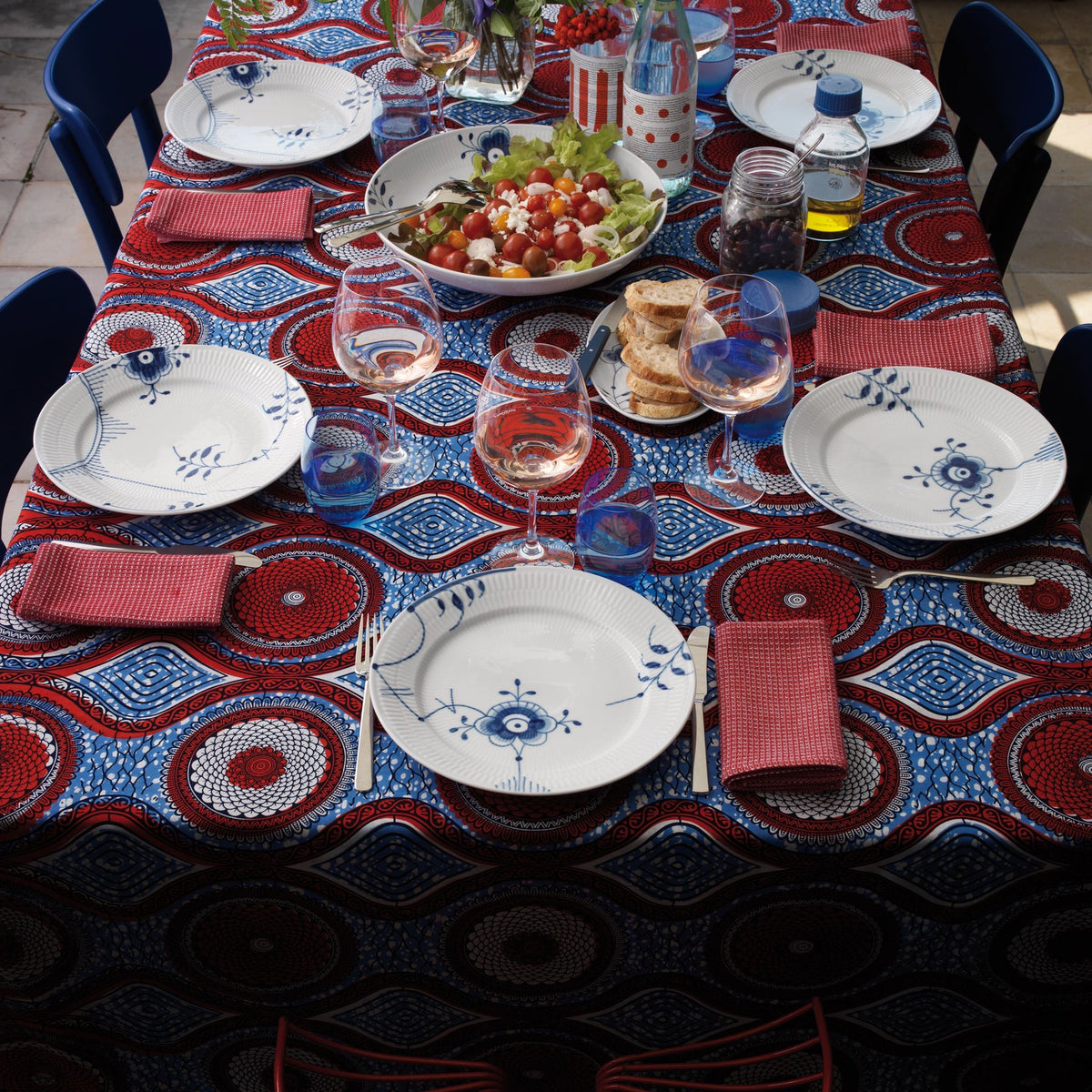 Blue Fluted Mega Plate, Decoration 6, 27 cm - US 6682