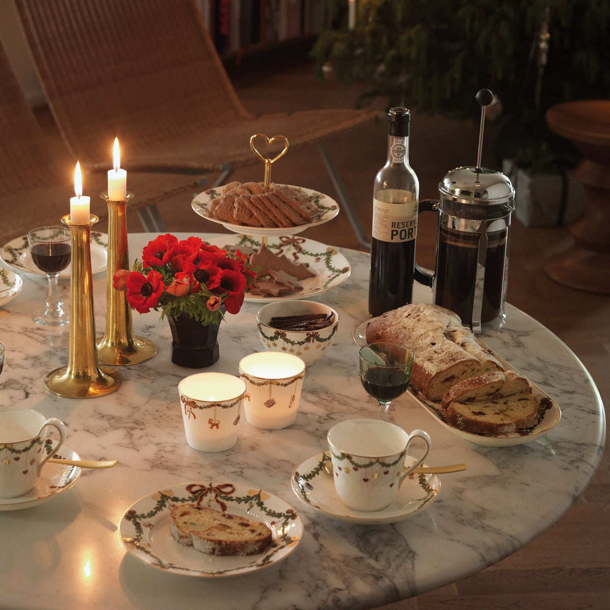 Star Fluted Christmas Dish, 39 cm - US 5954