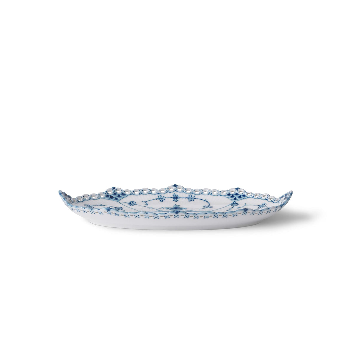 Blue Fluted Full Lace Dish, 24.5 cm - US 0240